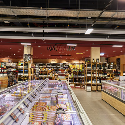 Weinhandlung univinum — Vinothek by UE