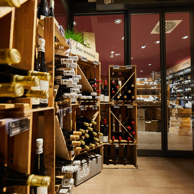 Weinhandlung univinum — Vinothek by UE
